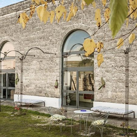 Stabilimento Wine & Design Apartment Campi Salentina Dış mekan fotoğraf